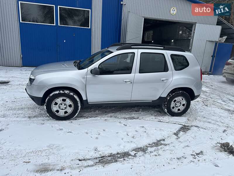 Позашляховик / Кросовер Dacia Duster 2013 в Луцьку