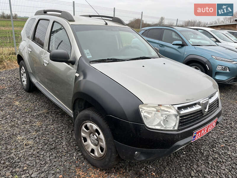 Внедорожник / Кроссовер Dacia Duster 2011 в Владимире