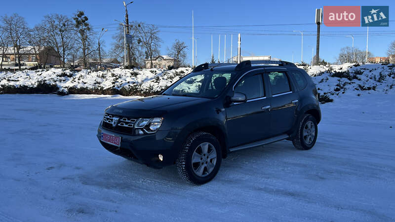 Позашляховик / Кросовер Dacia Duster 2016 в Умані