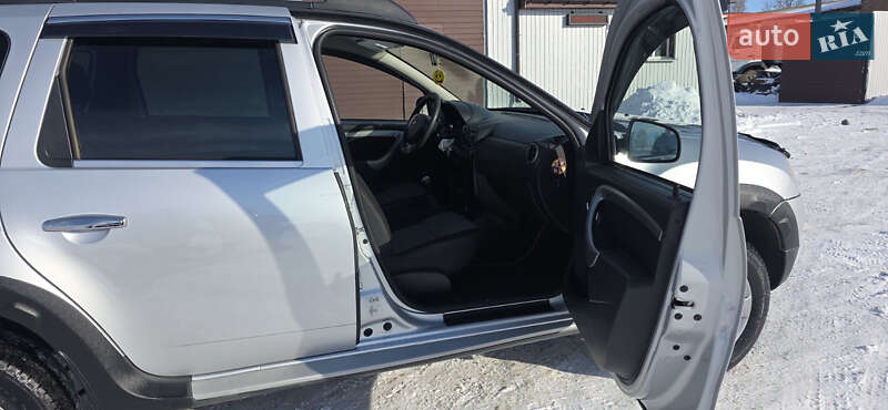 Позашляховик / Кросовер Dacia Duster 2013 в Новоархангельську