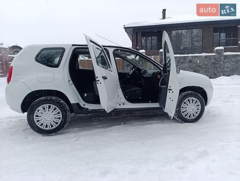 Внедорожник / Кроссовер Dacia Duster 2013 в Звягеле