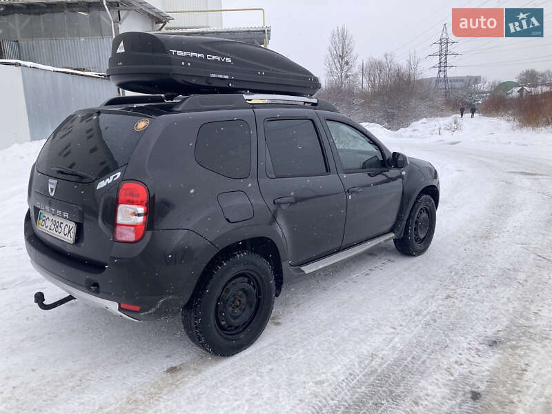 Dacia Duster 2012