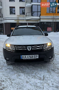 Внедорожник / Кроссовер Dacia Duster 2015 в Буче