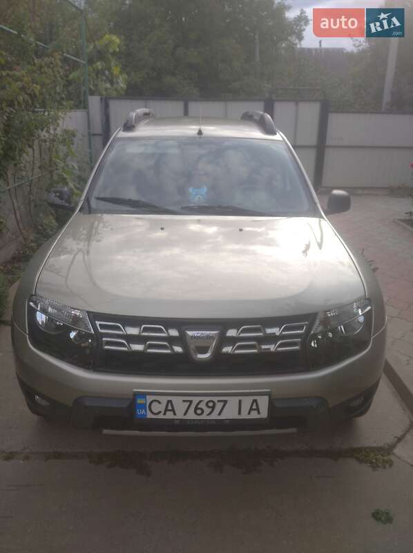 Dacia Duster 2011