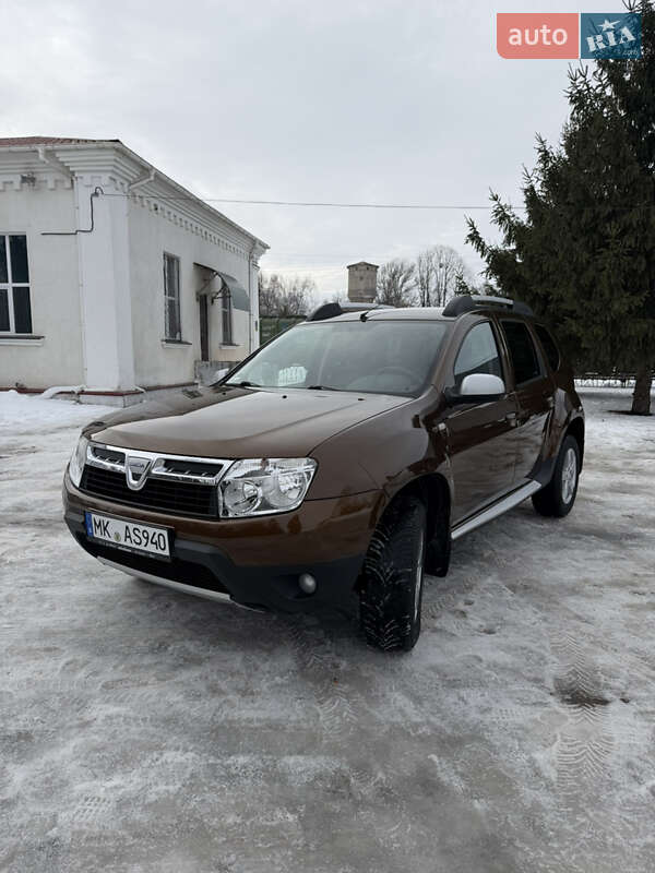 2010 Dacia Duster, VIN UU1HSDAM543958528:plate — photo 1 (autoria)
