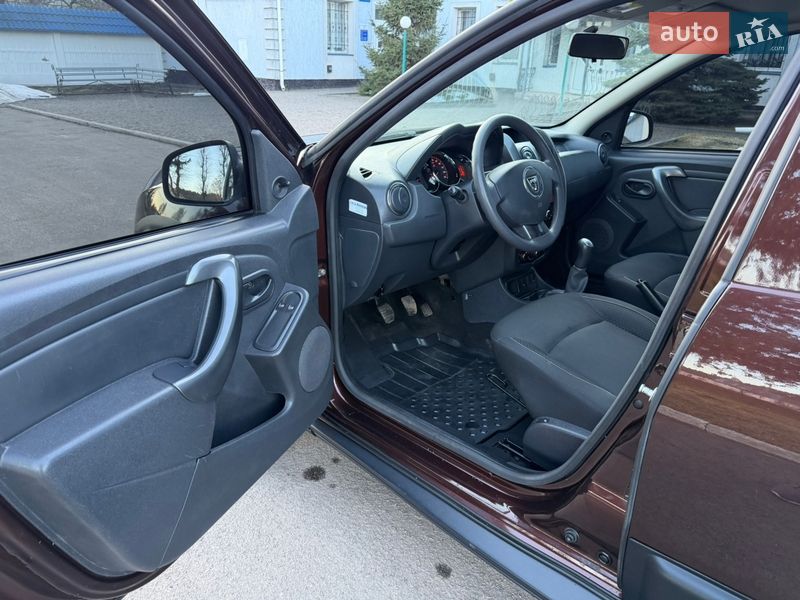 Внедорожник / Кроссовер Dacia Duster 2016 в Радивилове