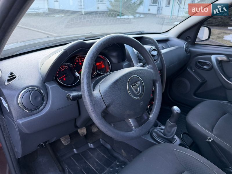 Внедорожник / Кроссовер Dacia Duster 2016 в Радивилове