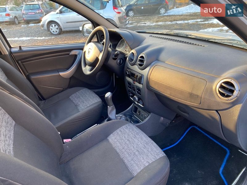 Позашляховик / Кросовер Dacia Duster 2012 в Луцьку