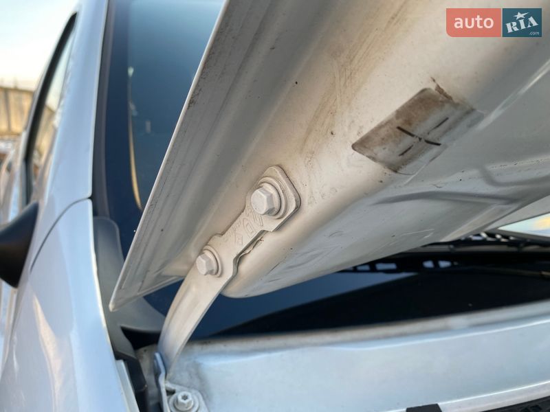 Позашляховик / Кросовер Dacia Duster 2012 в Луцьку