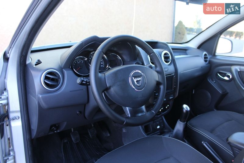 Внедорожник / Кроссовер Dacia Duster 2015 в Трускавце