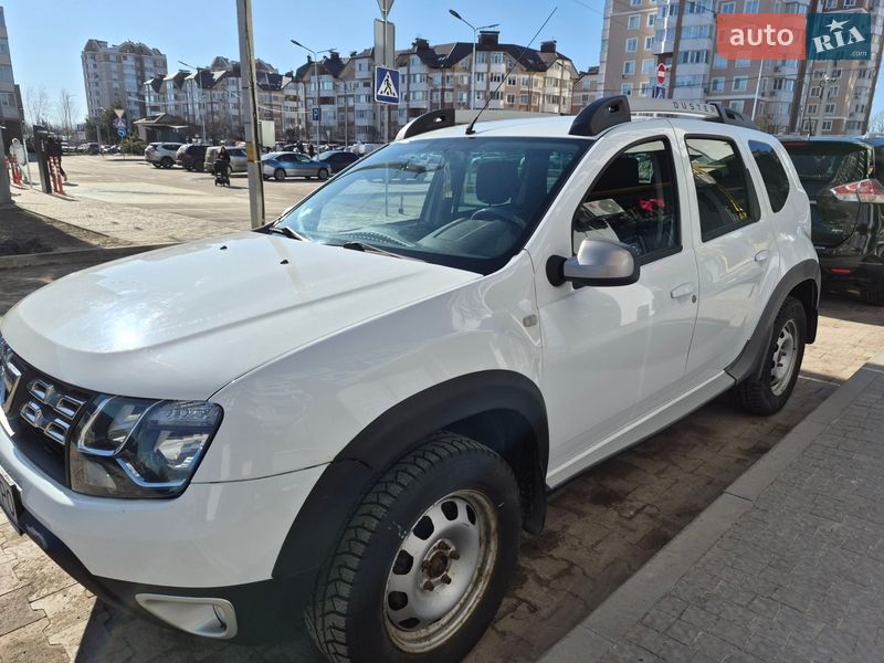 Позашляховик / Кросовер Dacia Duster 2014 в Бучі