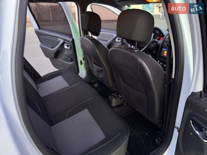 Внедорожник / Кроссовер Dacia Duster 2016 в Житомире