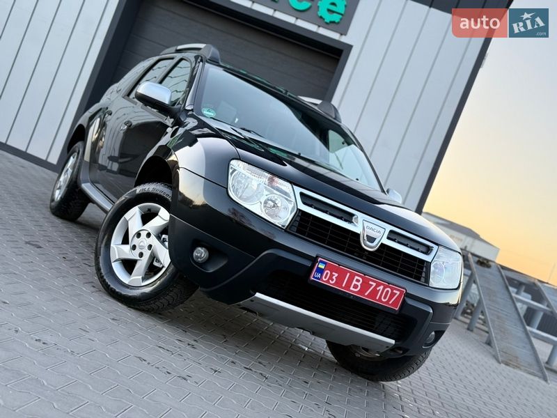 2011 Dacia Duster, VIN UU1HSDCM545369200:plate — photo 1 (autoria)