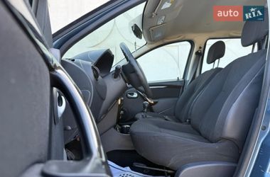 Внедорожник / Кроссовер Dacia Duster 2010 в Луцке