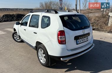 Позашляховик / Кросовер Dacia Duster 2015 в Києві