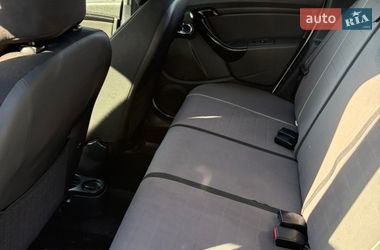 Позашляховик / Кросовер Dacia Duster 2015 в Києві