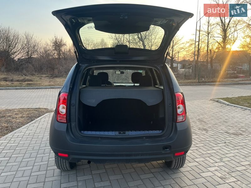 Внедорожник / Кроссовер Dacia Duster 2012 в Староконстантинове
