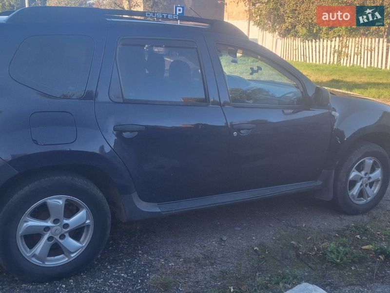 Позашляховик / Кросовер Dacia Duster 2011 в Турці фото 4 Позашляховик / Кросовер Dacia Duster 2011 в Турці