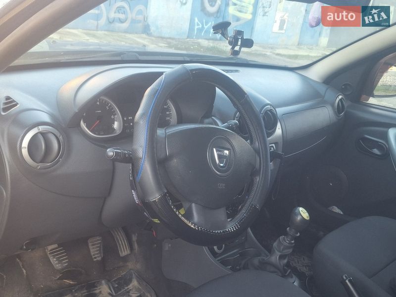 Позашляховик / Кросовер Dacia Duster 2011 в Турці фото 7 Позашляховик / Кросовер Dacia Duster 2011 в Турці