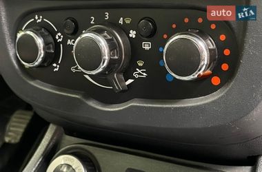 Внедорожник / Кроссовер Dacia Duster 2013 в Першотравенске