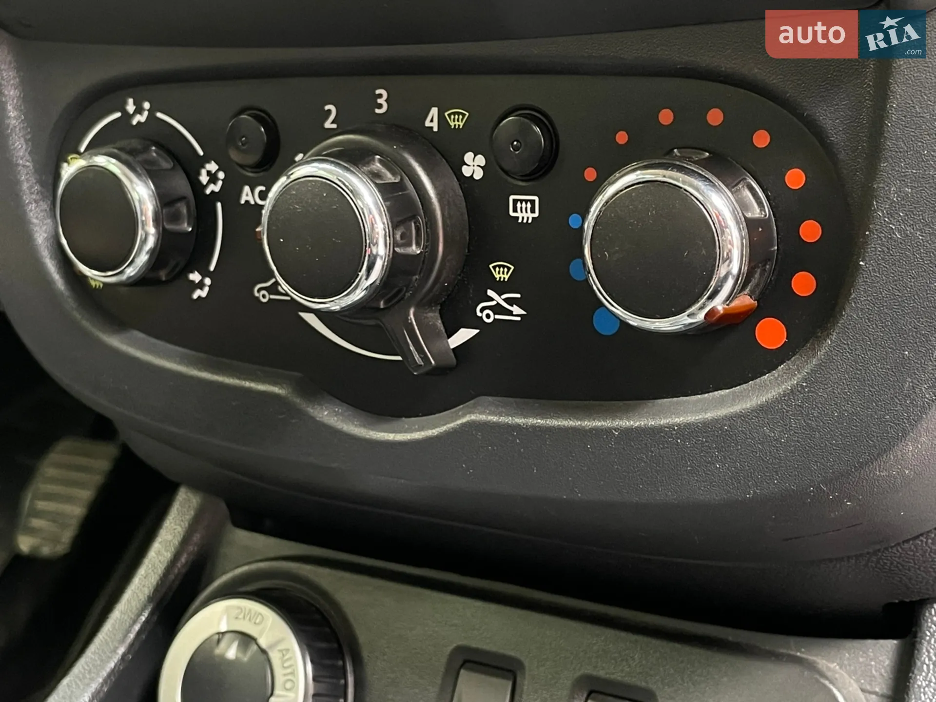 2013 Dacia Duster - мініатюра 23