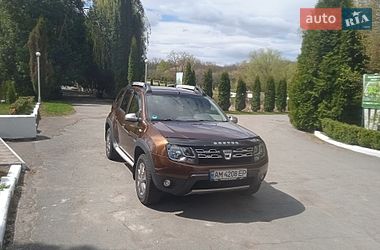 Внедорожник / Кроссовер Dacia Duster 2014 в Любаре