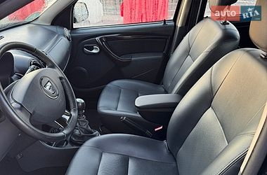 Внедорожник / Кроссовер Dacia Duster 2012 в Великой Багачке