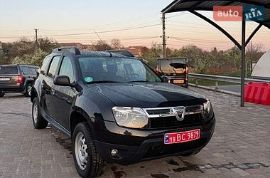 Внедорожник / Кроссовер Dacia Duster 2012 в Великой Багачке