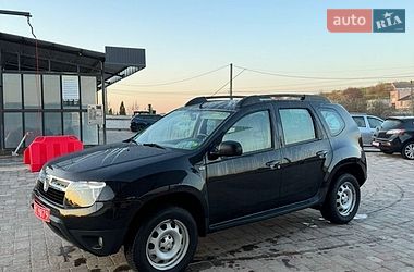 Внедорожник / Кроссовер Dacia Duster 2012 в Великой Багачке