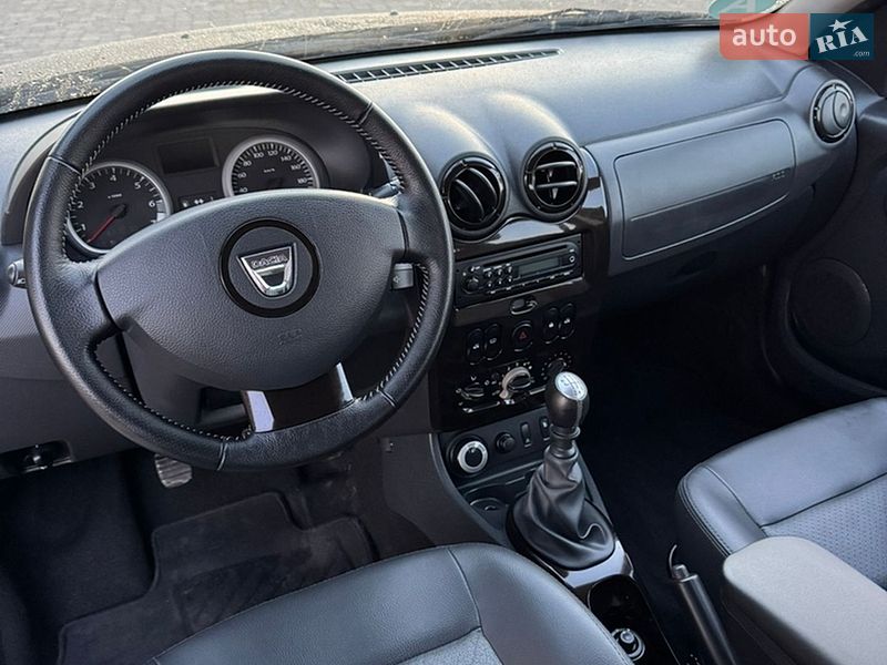 Внедорожник / Кроссовер Dacia Duster 2012 в Великой Багачке