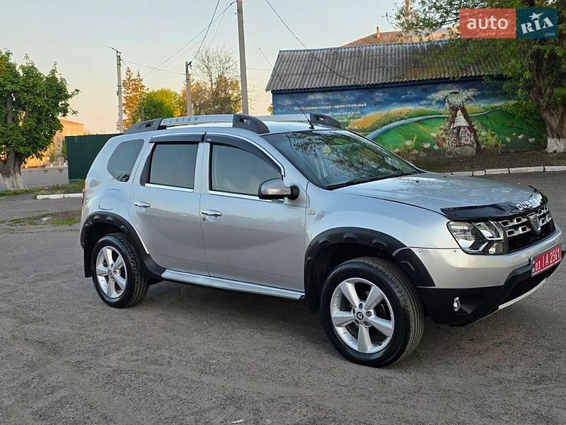 Внедорожник / Кроссовер Dacia Duster 2016 в Новоархангельске