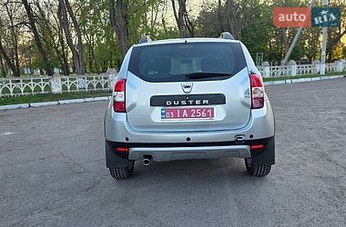 Внедорожник / Кроссовер Dacia Duster 2016 в Новоархангельске