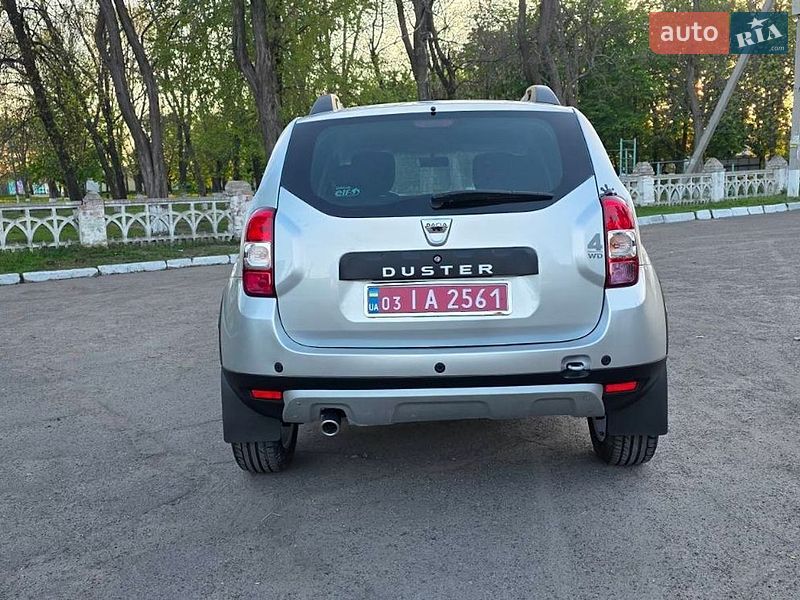 Внедорожник / Кроссовер Dacia Duster 2016 в Новоархангельске