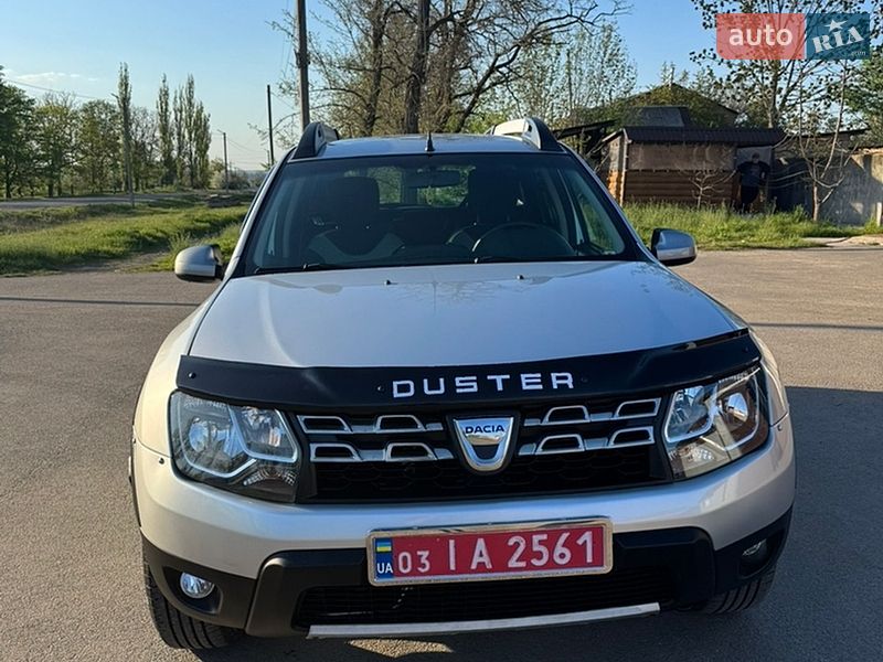 Внедорожник / Кроссовер Dacia Duster 2016 в Новоархангельске