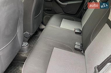 Позашляховик / Кросовер Dacia Duster 2017 в Полтаві