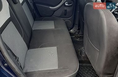 Позашляховик / Кросовер Dacia Duster 2017 в Полтаві