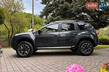 Внедорожник / Кроссовер Dacia Duster 2017 в Львове