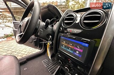 Внедорожник / Кроссовер Dacia Duster 2017 в Львове