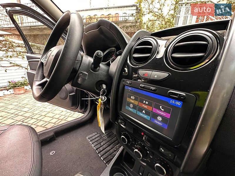 Внедорожник / Кроссовер Dacia Duster 2017 в Львове