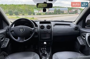 Внедорожник / Кроссовер Dacia Duster 2015 в Днепре