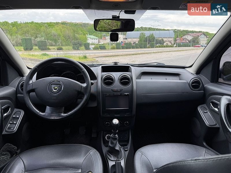 Внедорожник / Кроссовер Dacia Duster 2015 в Днепре