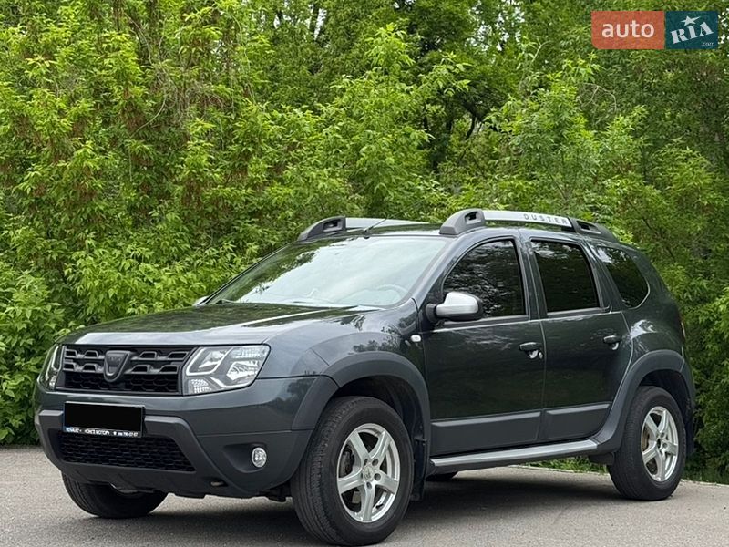 Dacia Duster 2015