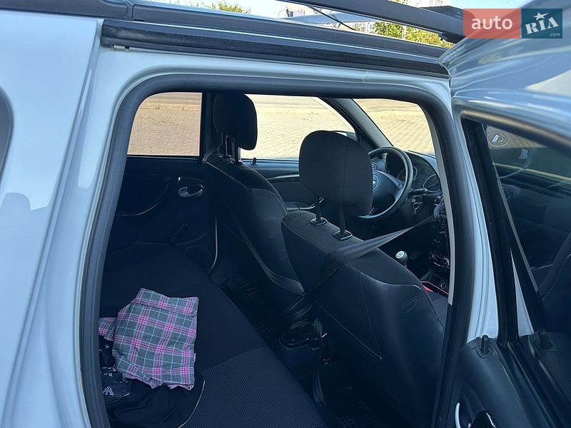 Позашляховик / Кросовер Dacia Duster 2012 в Кам'янець-Подільському