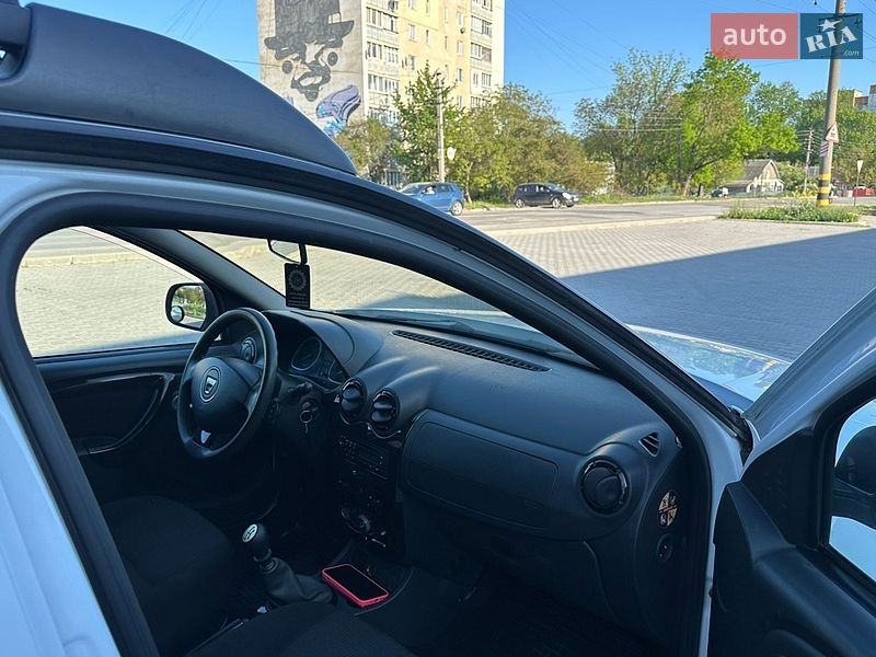 Позашляховик / Кросовер Dacia Duster 2012 в Кам'янець-Подільському