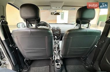 Внедорожник / Кроссовер Dacia Duster 2012 в Хороле фото 26 Внедорожник / Кроссовер Dacia Duster 2012 в Хороле