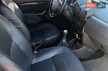 Внедорожник / Кроссовер Dacia Duster 2010 в Львове