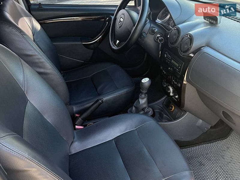 Внедорожник / Кроссовер Dacia Duster 2010 в Львове