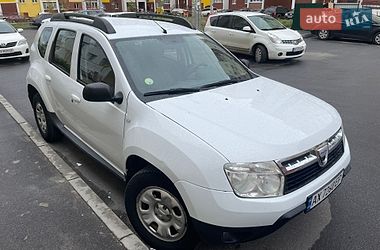 Позашляховик / Кросовер Dacia Duster 2011 в Харкові