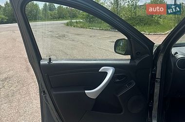 Внедорожник / Кроссовер Dacia Duster 2012 в Надворной