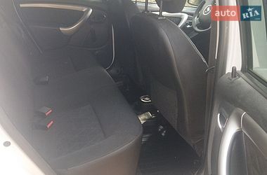 Позашляховик / Кросовер Dacia Duster 2014 в Дубні фото 12 Позашляховик / Кросовер Dacia Duster 2014 в Дубні